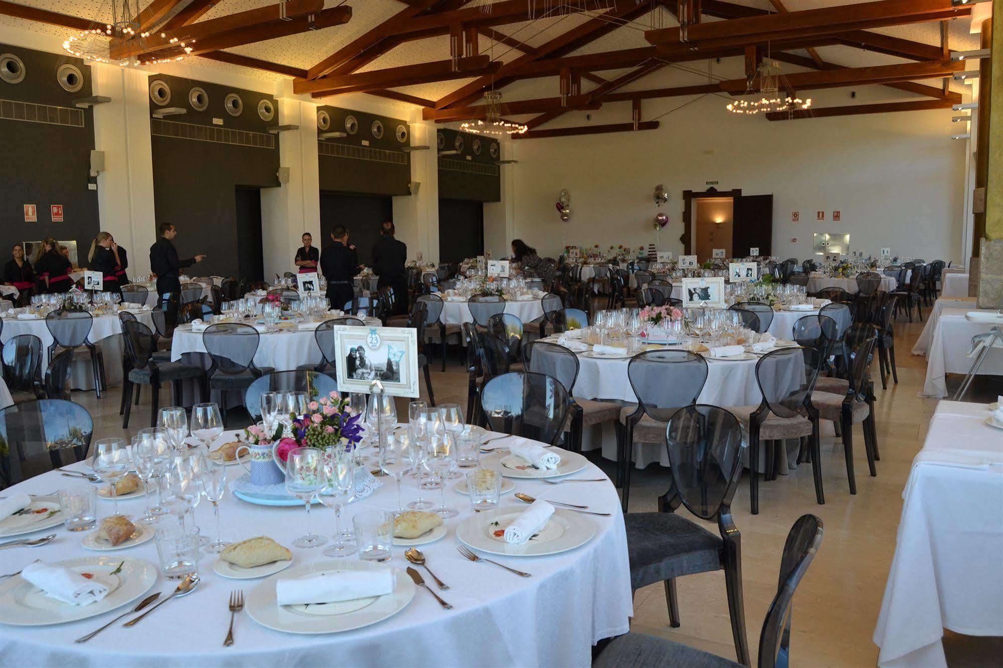 Hotel & Winery Senorio De Nevada Villamena Экстерьер фото
